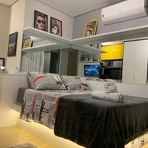 Lindo Studio Com Estacionamento E Internet ! São Paulo